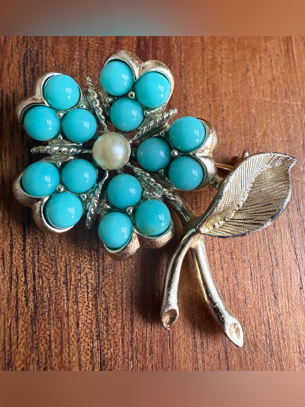 Sarah Coventry Gold-Tone Flower Brooch with Faux Turquoise Cabochons and Pearl